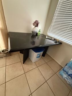 Black table