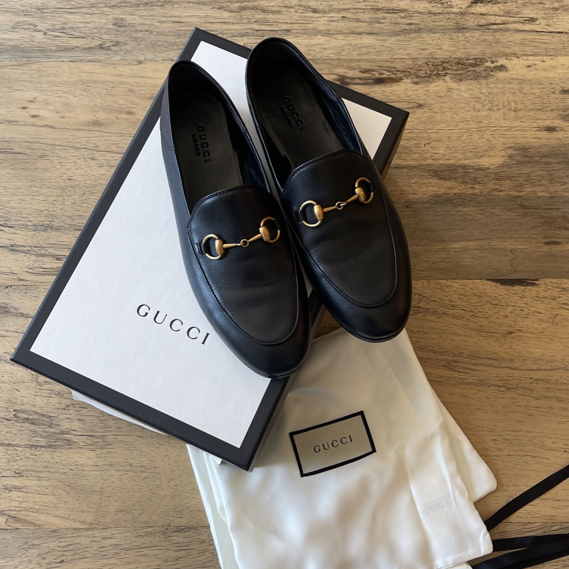 Louis Vuitton loafers 7 1/2, USED/ PERFECT CONDIOTION for Sale in Garden  Grove, CA - OfferUp