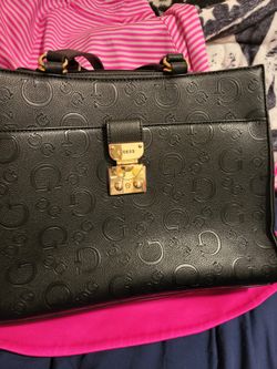 Purse Guess.