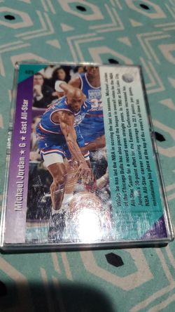 Mj