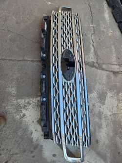 Ford Expedition grille oem