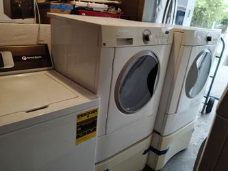 Rare Frigidaire matching analog old school front load washer dryer set stackable or not with pedestals and warranty