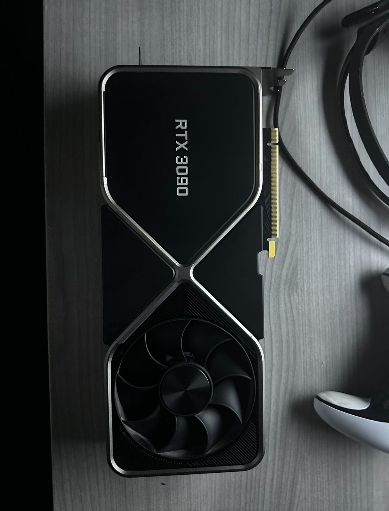 GeForce RTX 3090 Founders Edition GeForce 3090 FE