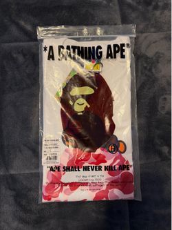 White Bape shirt pink camo