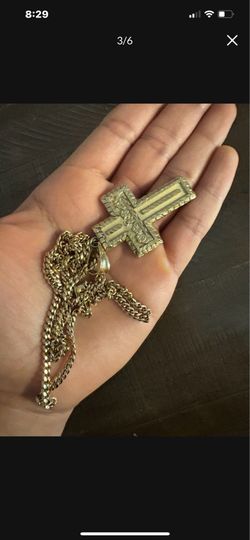 Cuban Necklace/ Last supper Cross