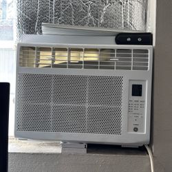 Window AC/Aire Acondicionado De Ventana $100