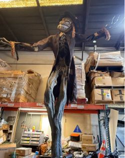 12 ft Giant animated Halloween