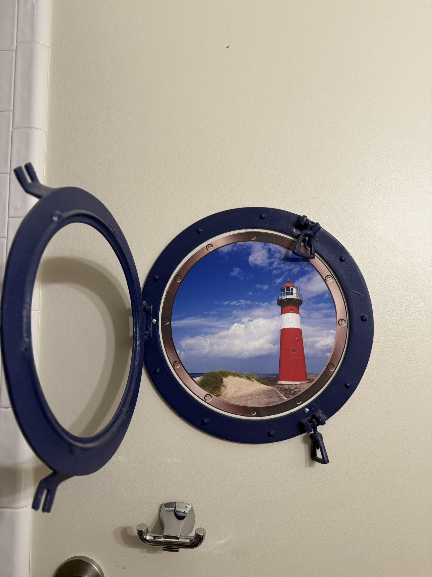 Nautical lighthouse porthole