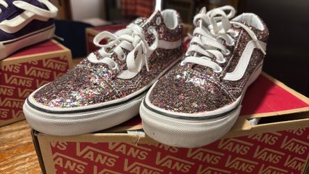 Glitter shoes