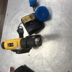 9609 Dewalt 1/2” 20v Battery Powered Drill With 2 Batteries And Charger 1582816