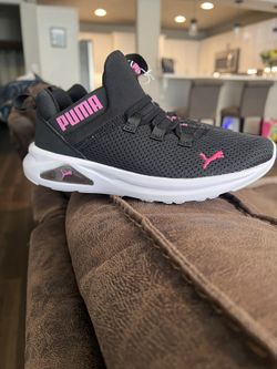 Girls Puma Shoes Size 3