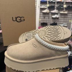 Uggs Tazz Sand 8W