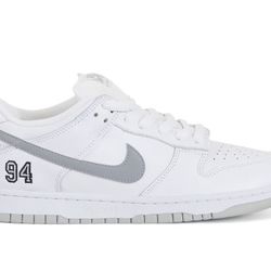 Nike sb dunk low supreme “94 white metallic silver” og all brand new