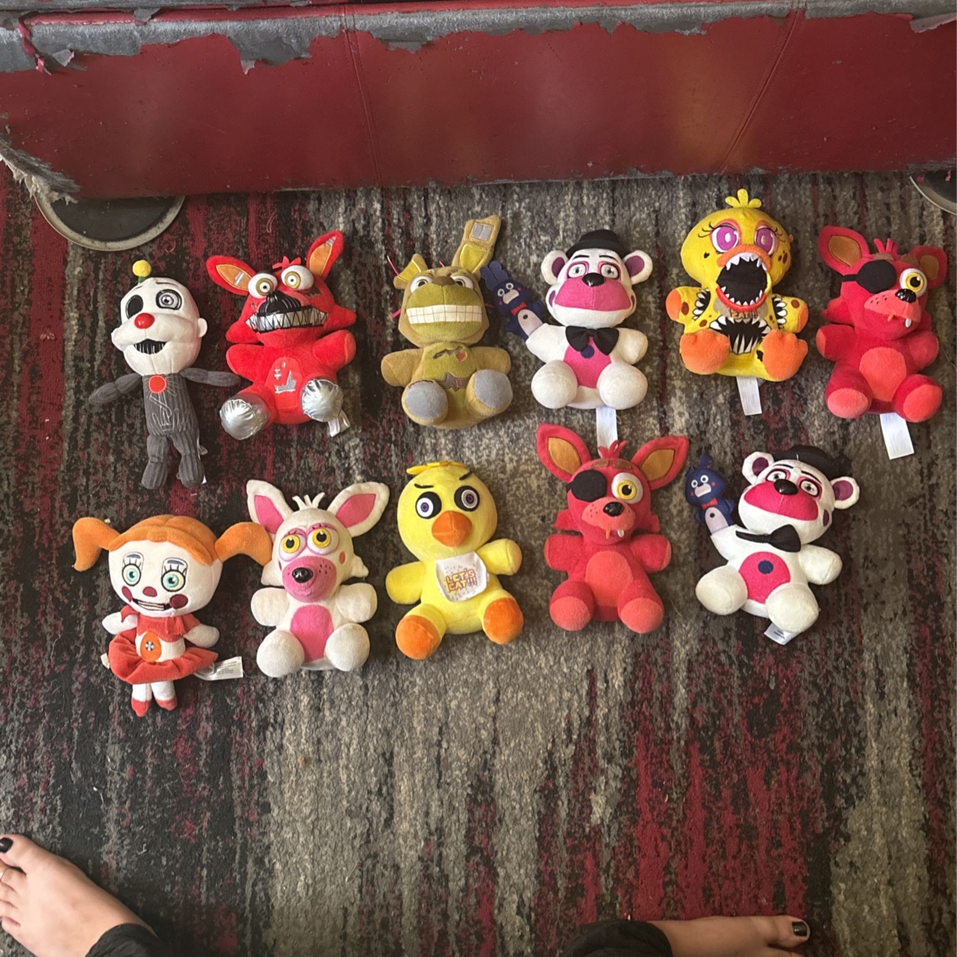 Five Nights At Freddys Plushies