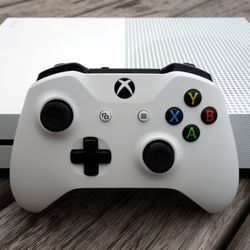 Microsoft Xbox One S Console 500gb - White 4k 