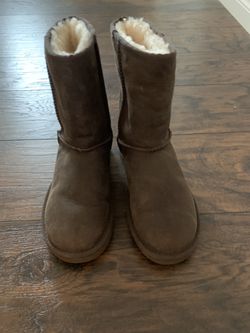 Brown leather UGGS size 7