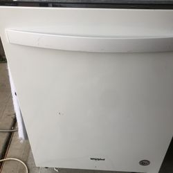 Whirlpool Dishwasher 