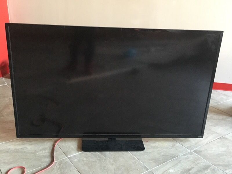 CHEAP 62inch vizio smart tv