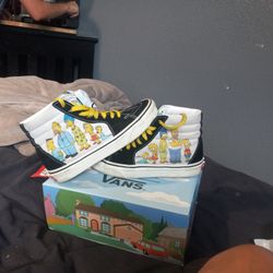 Brand New Simsons Vans Size 4 And A Half In Men's And 6 In Woman S