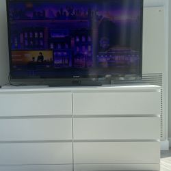 IKEA Dresser 