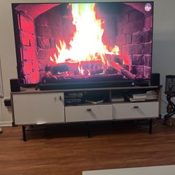 Tv Stand For 100$