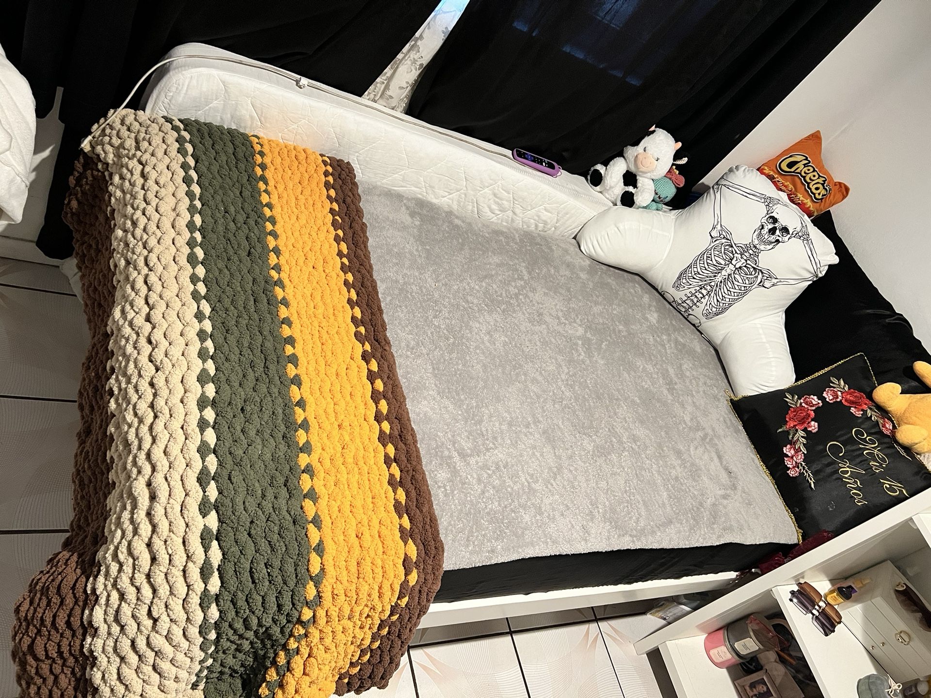 Twin Size Bed