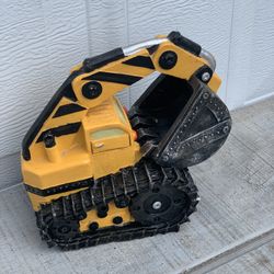 Resin Excavator Piggy Bank Yellow Construction Vehicle Coin Bank 6.5”