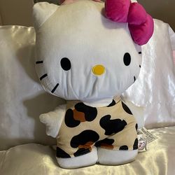 Hello Kitty Plushie 