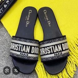 $20✨️Size 38🎀Christian Dior Dway (Dupes) embroidered cotton logo slides🎀✨️
