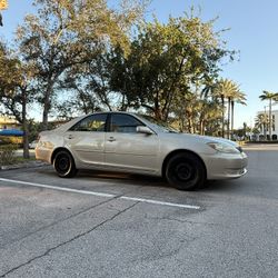 For Sale: Toyota Camry 2006 – Clean Title