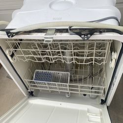 Dishwasher 
