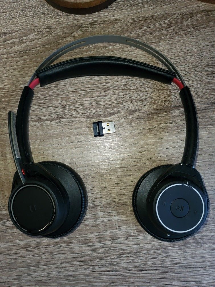 Plantronics Voyager Wireless Headset