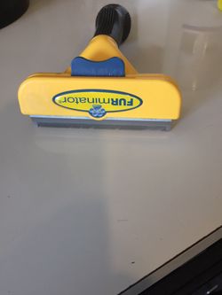 Furminator Large Deshedding tool - Selling for $20