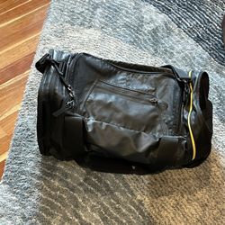 Nike Black Duffel Gym Bag with Shoulder Strap  24 x 12 x 12 shoe pouch