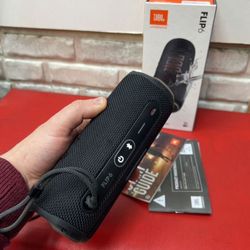 JBL Flip 6