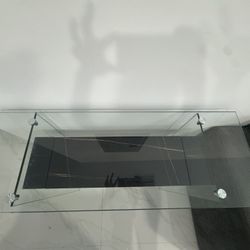 Modern Glass Console Table – Minimalist Design