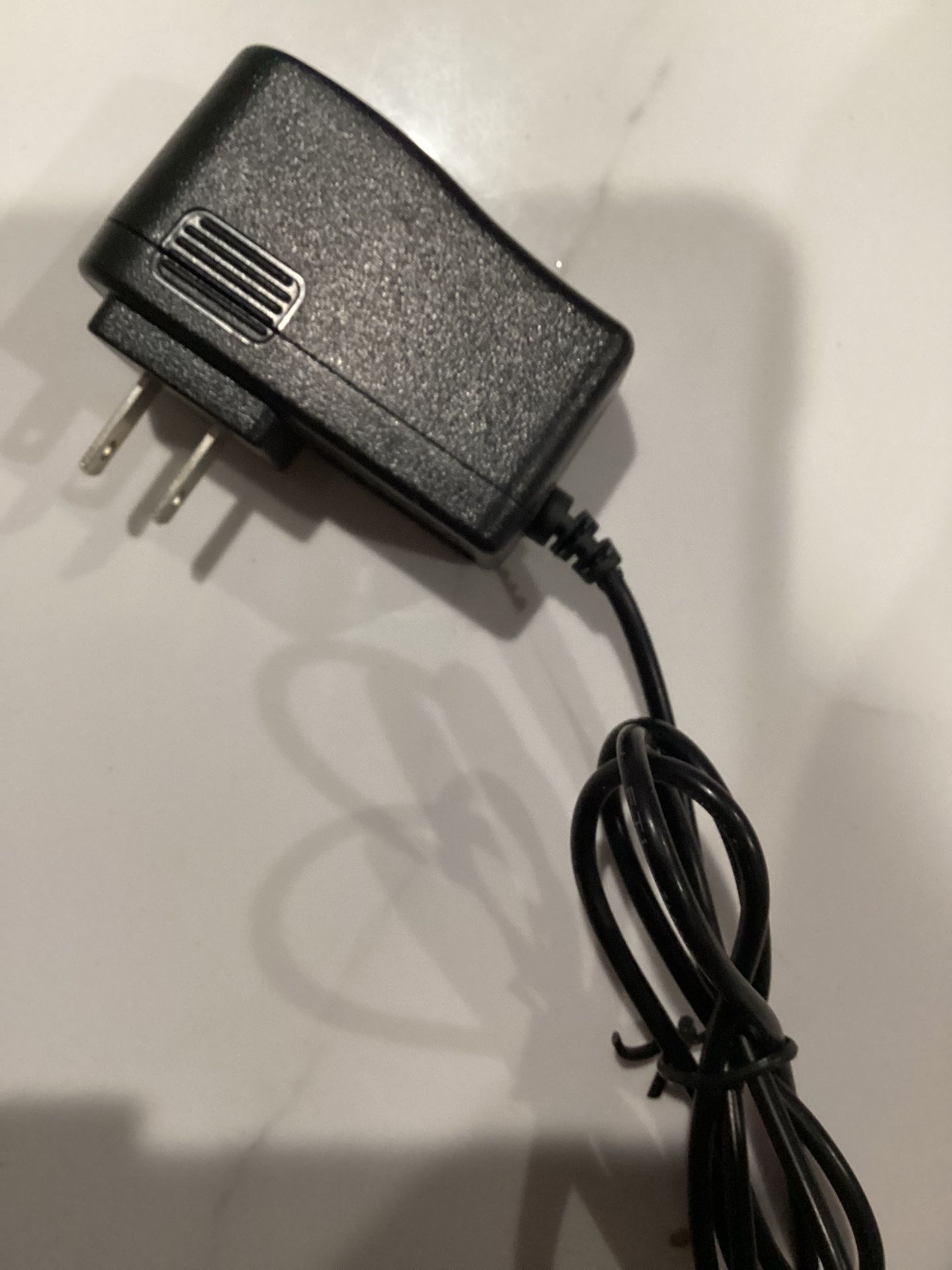 AC Power Adapter MYX-1201500US 12V 3.0A 100-240V - 50/60Hz - Black