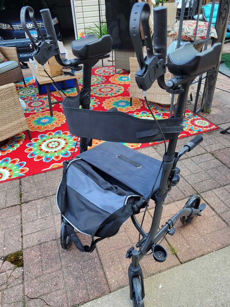Standing WALKER