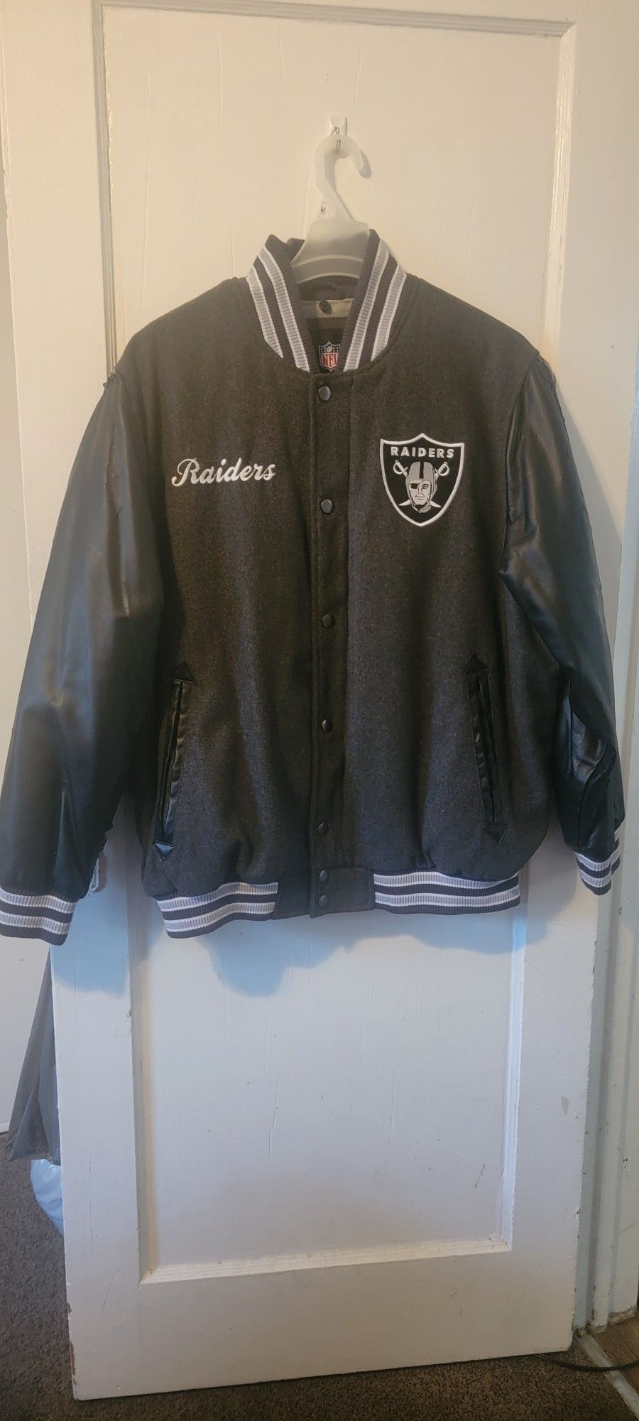 Raiders leather jacket For Men's Size XXL/XXG