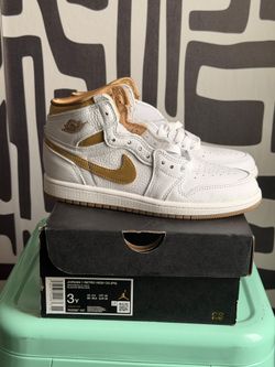 Air Jordan 1 Retro High OG (PS) "Metallic Gold" – Size 3Y