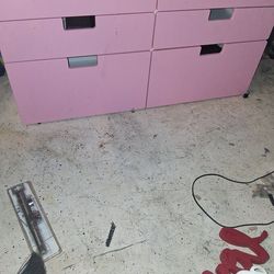 ikea dresset new some scuffs but great shape