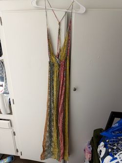 $10 En Creme Multicolor Floral Maxi Dress Spaghetti Strap Medium