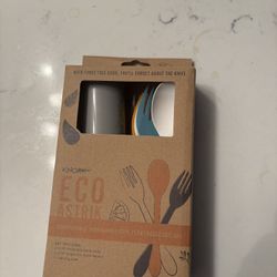 Knork Eco Astrik Spoon and Fork Set With Holder 