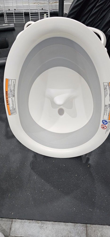 Infant Bathtub.
Excellent condition.