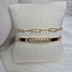 Beautiful Set 14k Gold Laminated Hypoallergenic Waterproof Non Tarnish Excellent Quality Jewelry  Prices Are On Description 
