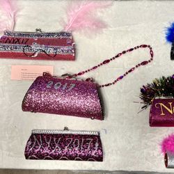 ‘15 & ‘17 Mardi Gras Krewe Of Nix Purses N Throws