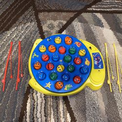 Children’s / Kids Let’s Go Fishing Game / Toy