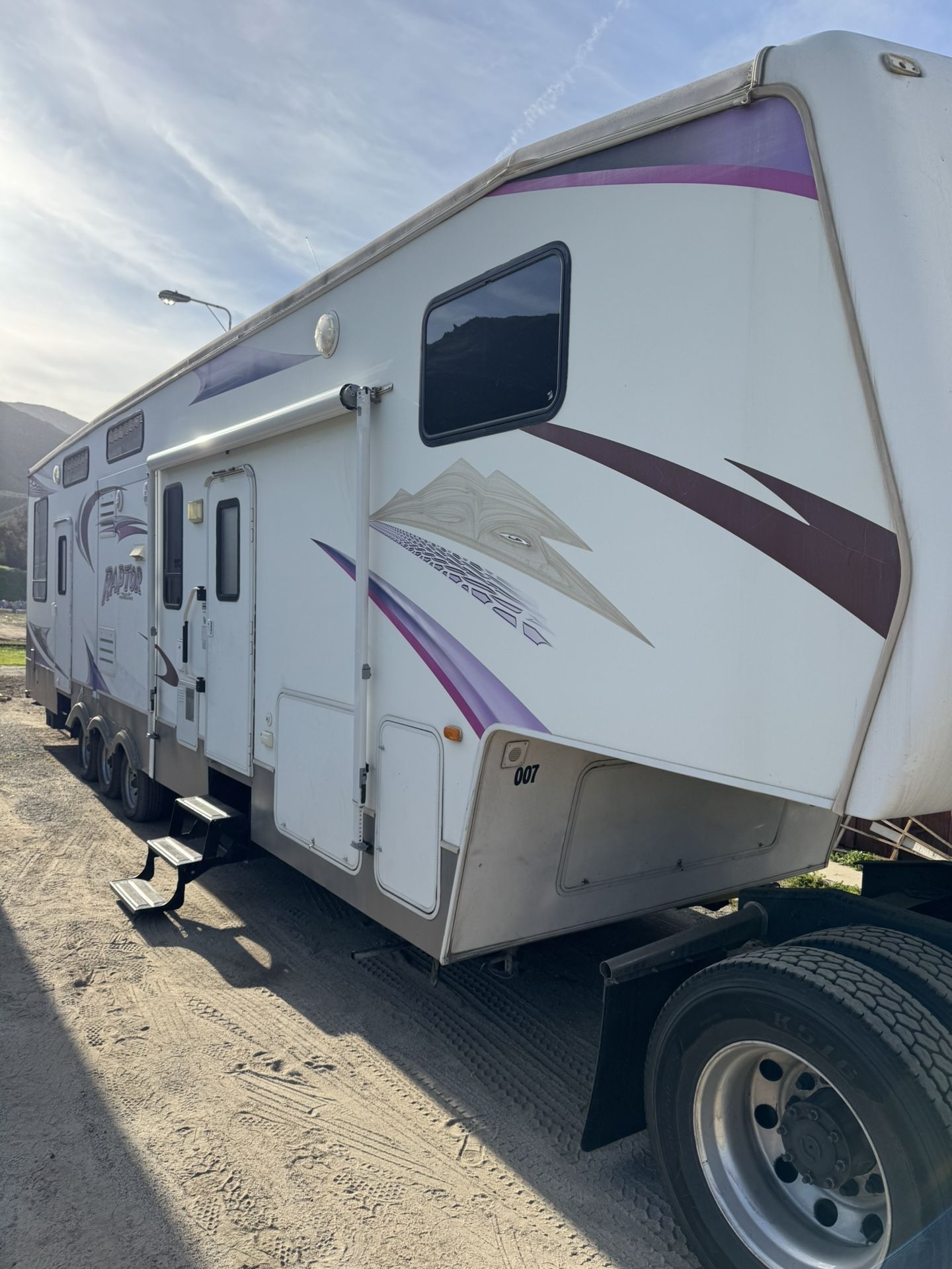 2008 Keystone Raptor