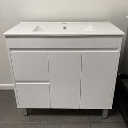 END OF YEAR SALE ~ Modern PVC Bathroom Vanity - 36 inches