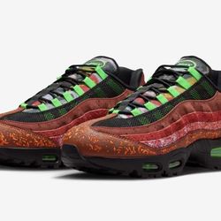 Size 10 -  Nike Air Max 95 Hong Kong, Red Green Black  Low Top Athletic Sneakers